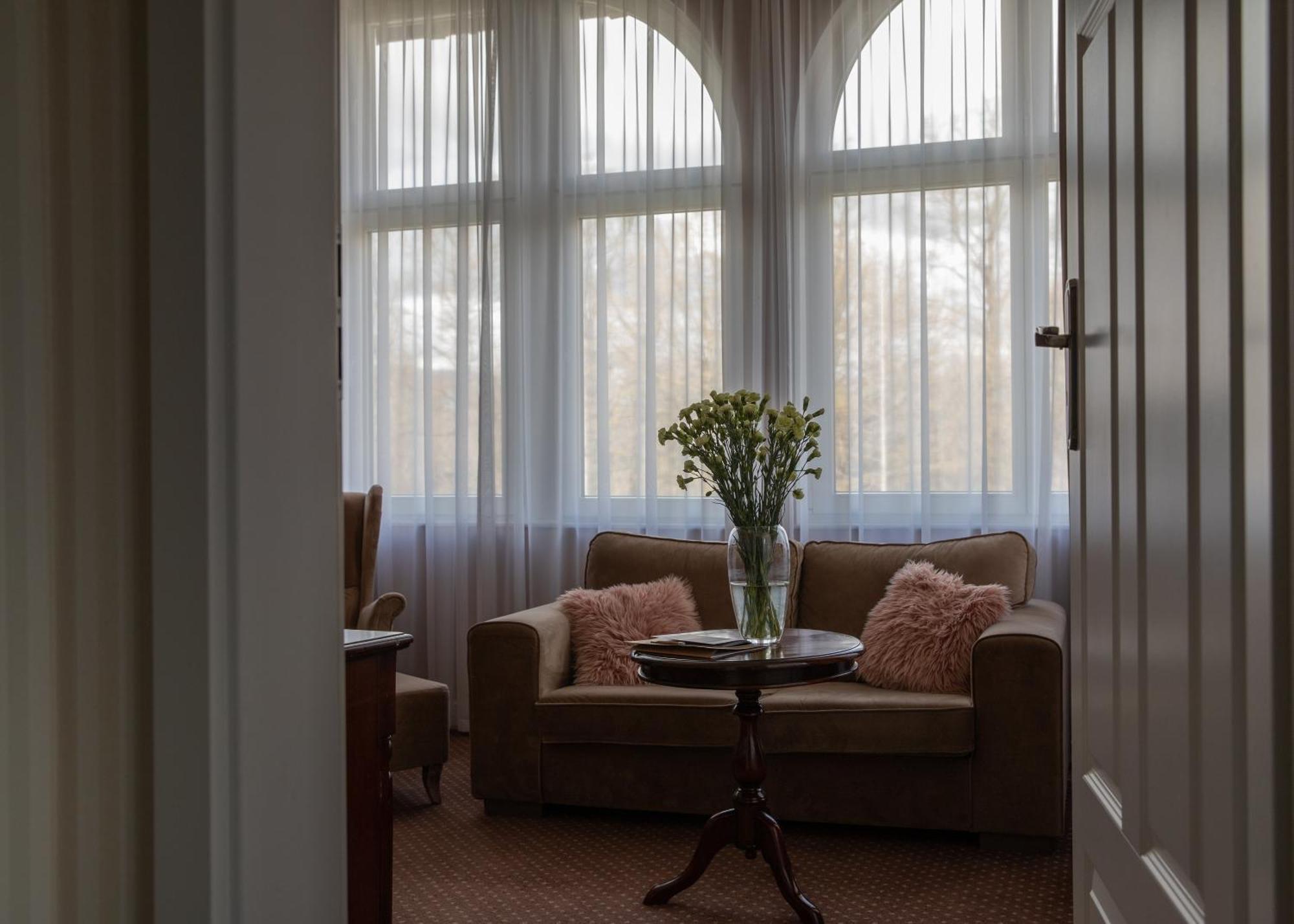 Hotel Debowy Biowellness & Spa Gory Sowie Bielawa  Exteriör bild