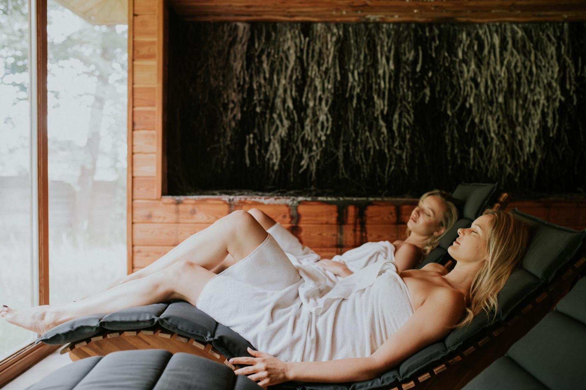 Hotel Debowy Biowellness & Spa Gory Sowie Bielawa  Exteriör bild