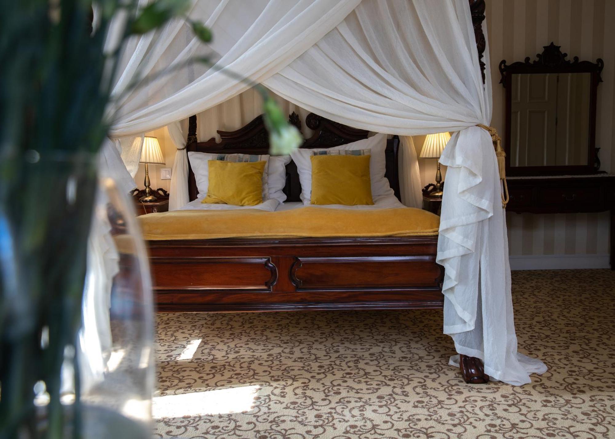 Hotel Debowy Biowellness & Spa Gory Sowie Bielawa  Exteriör bild